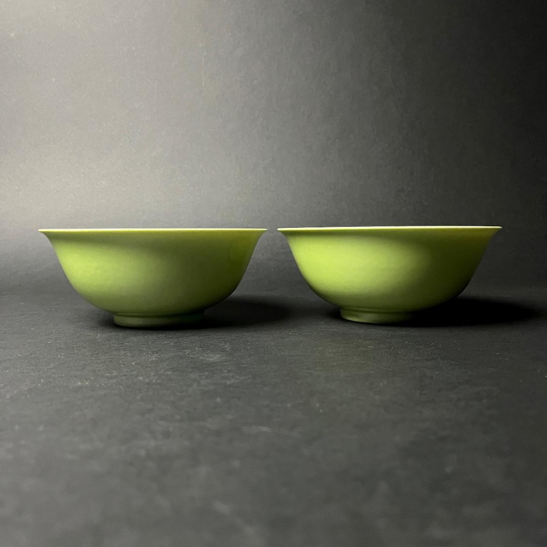 唐物 緑釉碗 一対 大清乾隆年製 款 中国美術 古玩 SN820