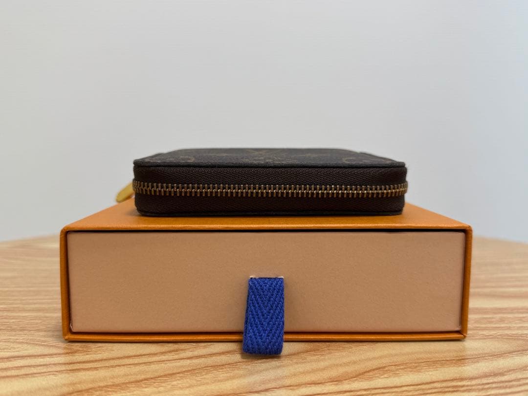 ☆ルイヴィトン ジッピーパース モノグラム 小銭入れ IC有り☆