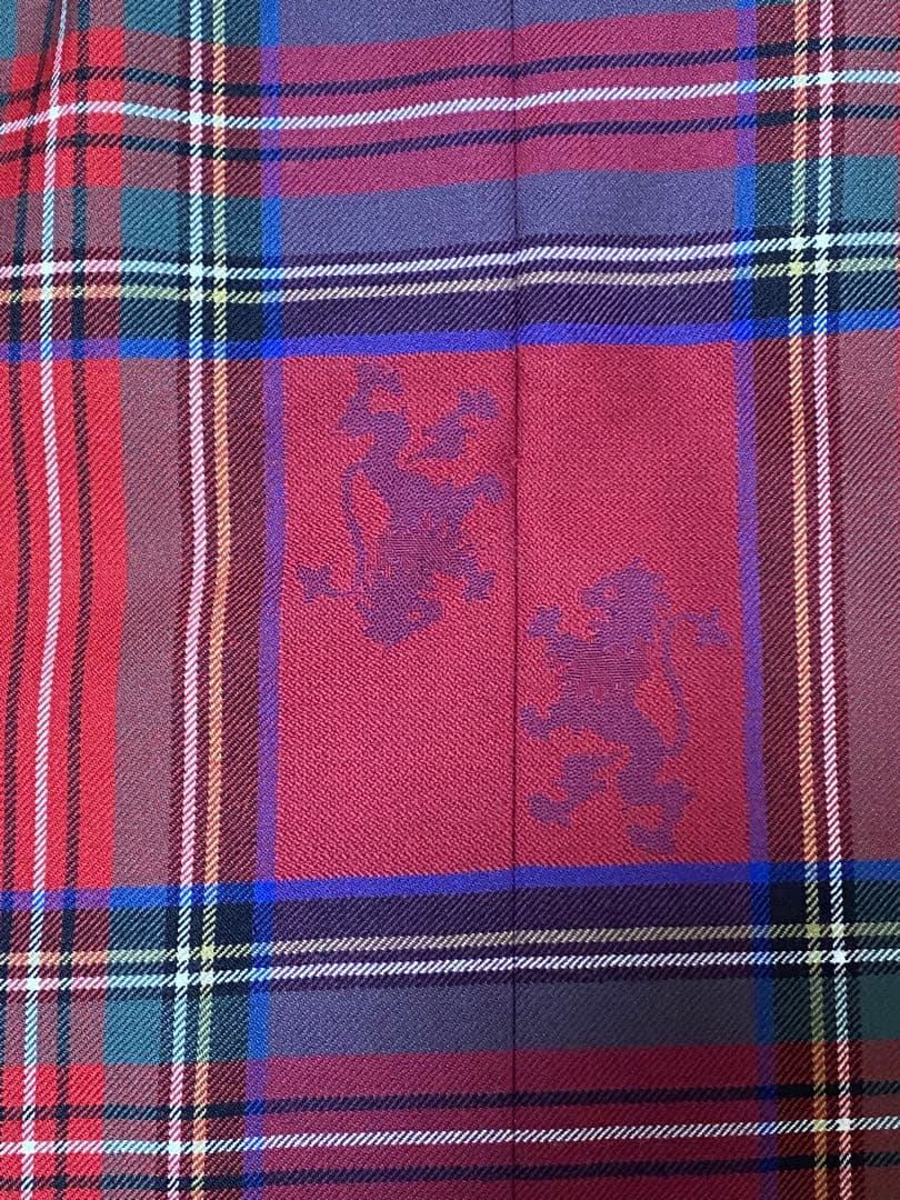 【貴重！】ウエストポケット付き　YOAKLAND膝丈ライオンジャガードスカート