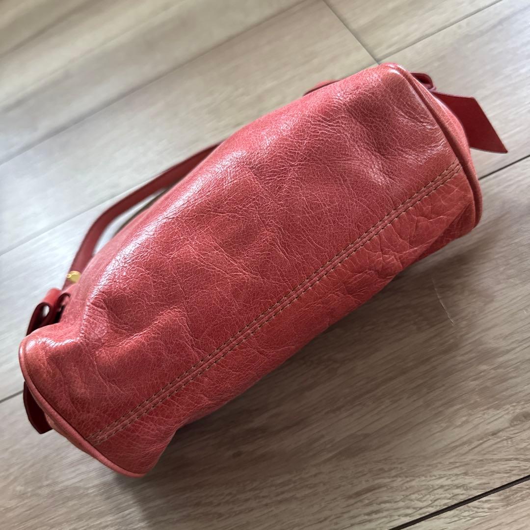 miu miu ミュウミュウ　ハンドバッグ　ショルダーバッグ　ピンク　リボン