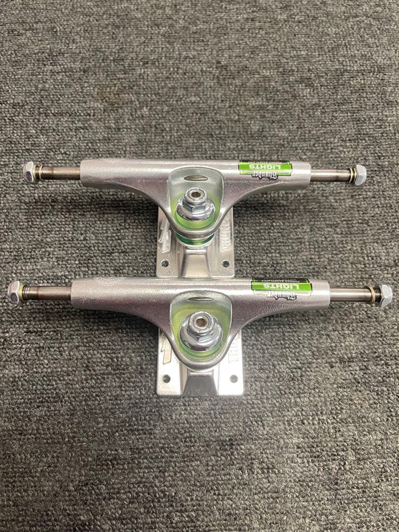 THUNDER TRUCK LIGHT2 147 HI 新品、送料込み！