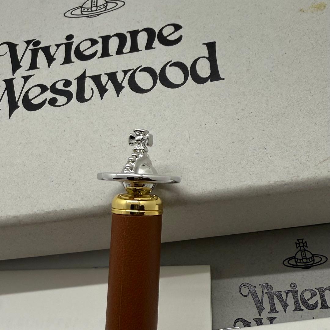 【未使用品】vivienne westwood オーブ付きボールペン