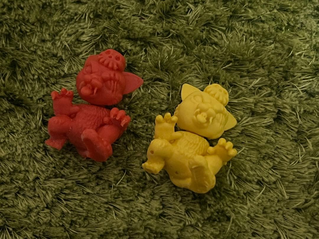 MOTULOS モツロス モツロス城 NERD ONE 消しゴム 塩ビ ソフビ - メルカリ