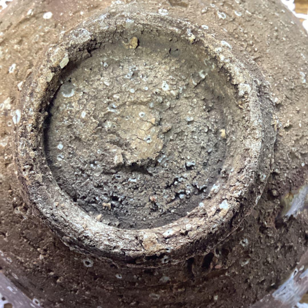 k15 古い伊羅保 陶器の深い茶碗 鉢 茶色と灰色 茶道