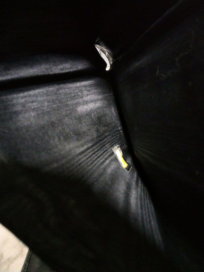 【美品】シャネル キャビア デカココマーク 三つ折り財布