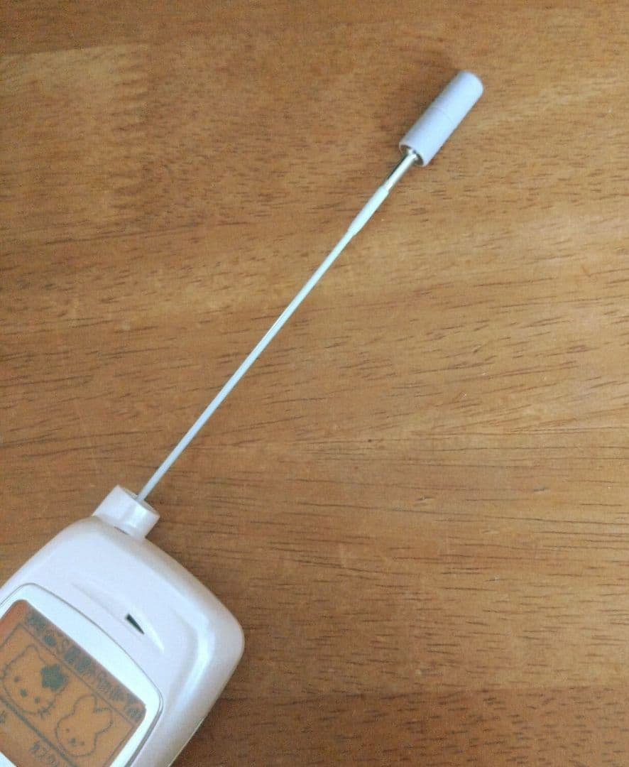 セルラー D202K ハローキティ モックアップ 展示用模型 ガラケー