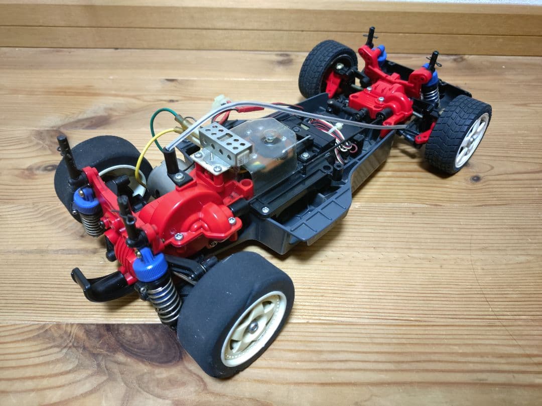 タミヤ　カルソニック　R32 スカイライン　ボディ　TA01　シャーシ　セット