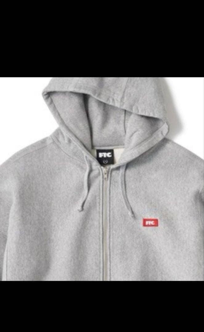 FTC グレー ジップアップフーディ　L