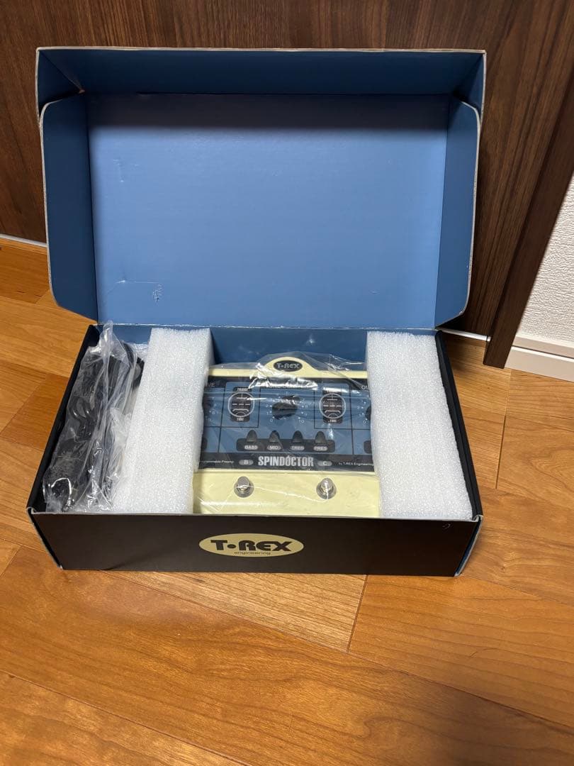 T-REX SPINDOCTOR／T-レックス エフェクター／プリアンプ 真空管