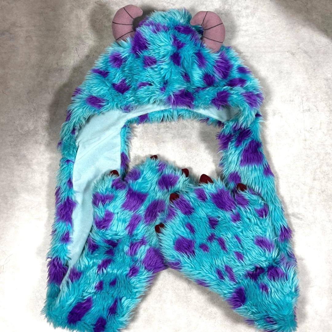 ディズニー モンスターズインク サリーマフラーファンキャップ - メルカリ