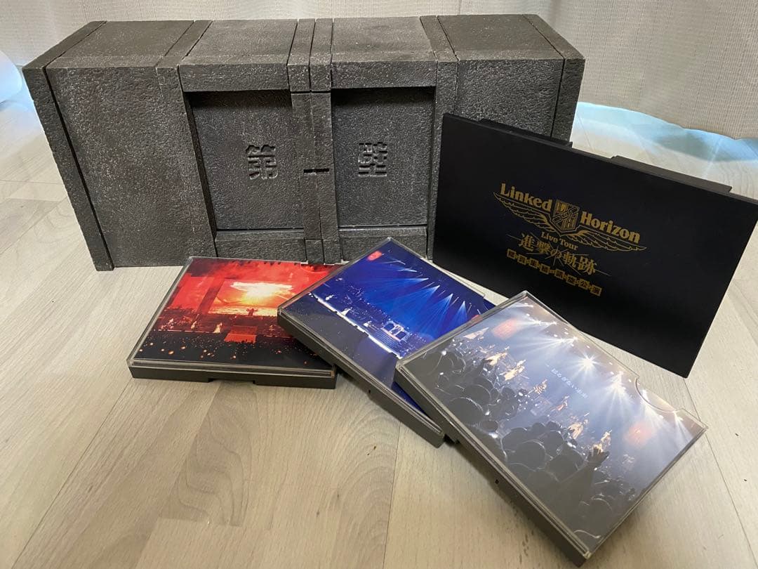 Linked Horizon 進撃の軌跡 総員集結凱旋公演 特装盤 BD 壁 - メルカリ