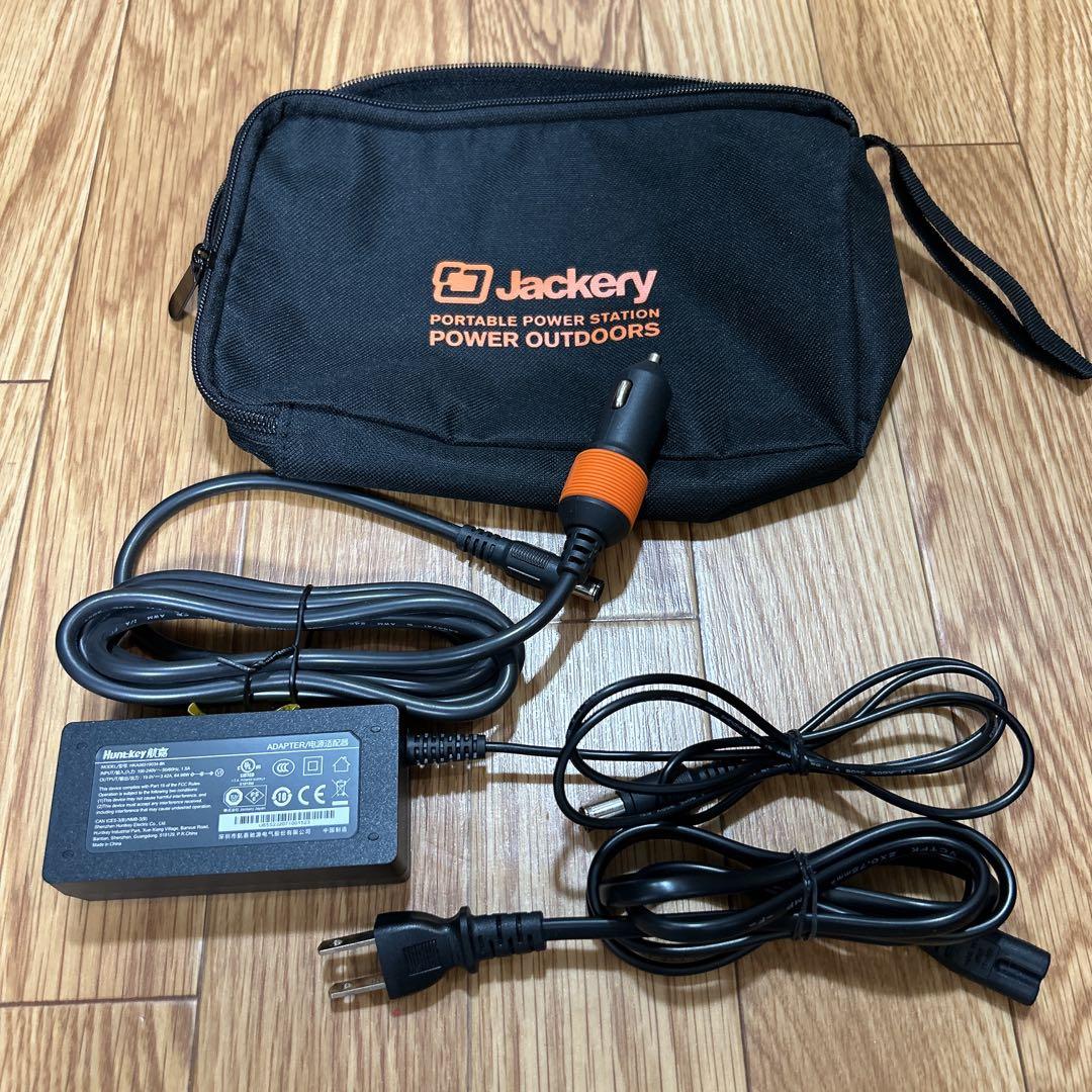 Jackery 純正アダプター＆シガーソケットケーブルセット ポーチ付き