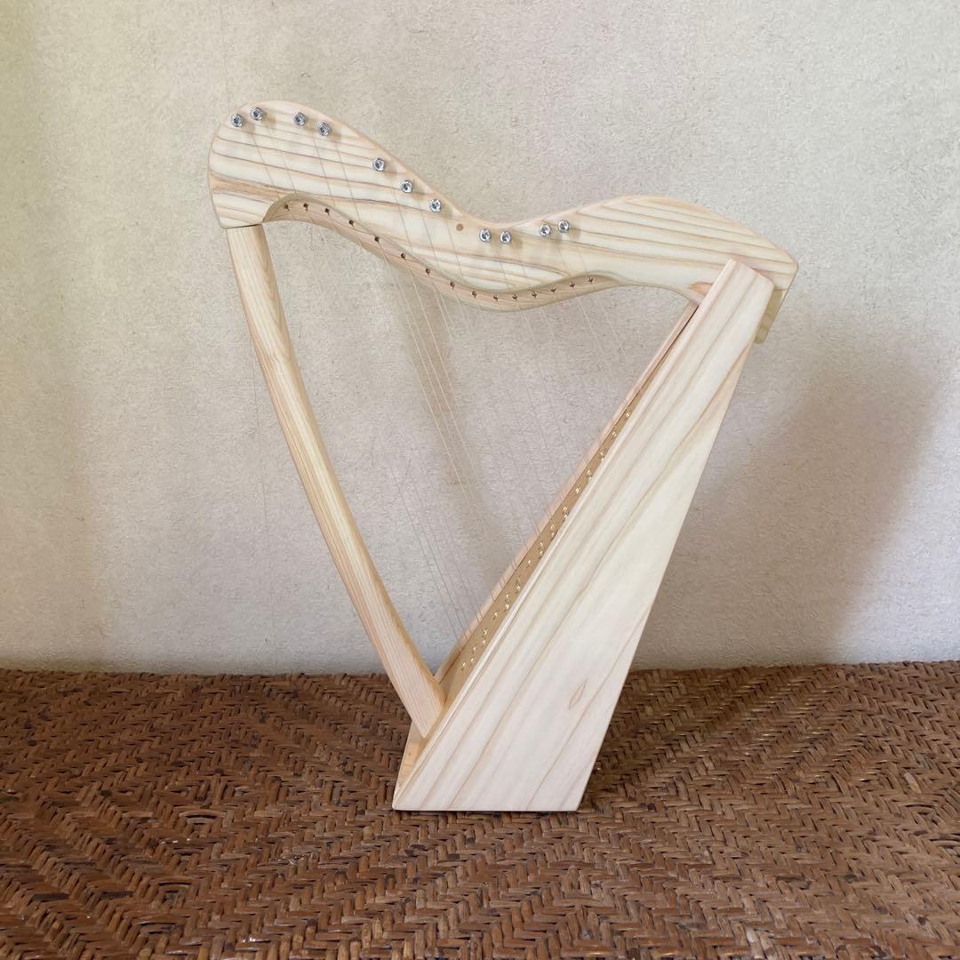 ほのぼの工房のクロマチックハープ