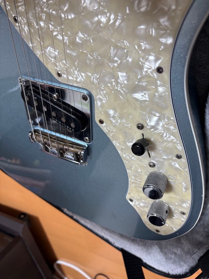 Fender USA American Elite シンラインテレキャスター