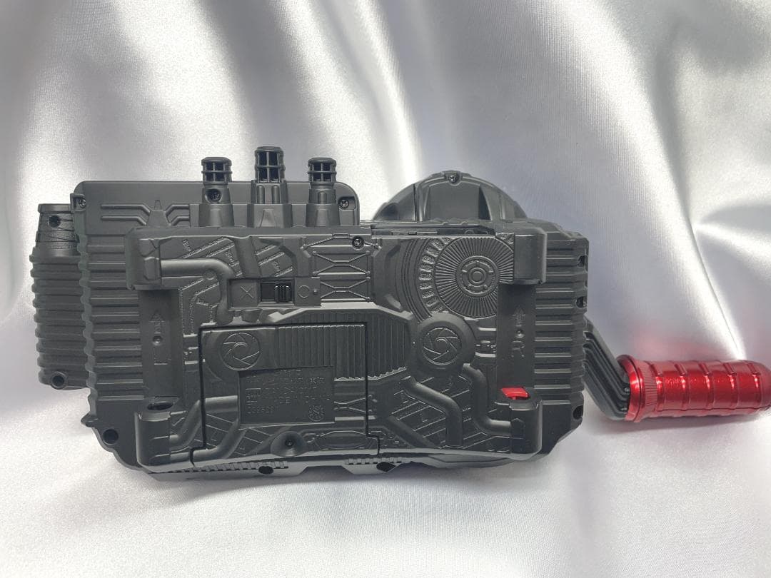 DXビルドドライバー 重塗装＆発光改造＆音量アップ - キャラクター玩具