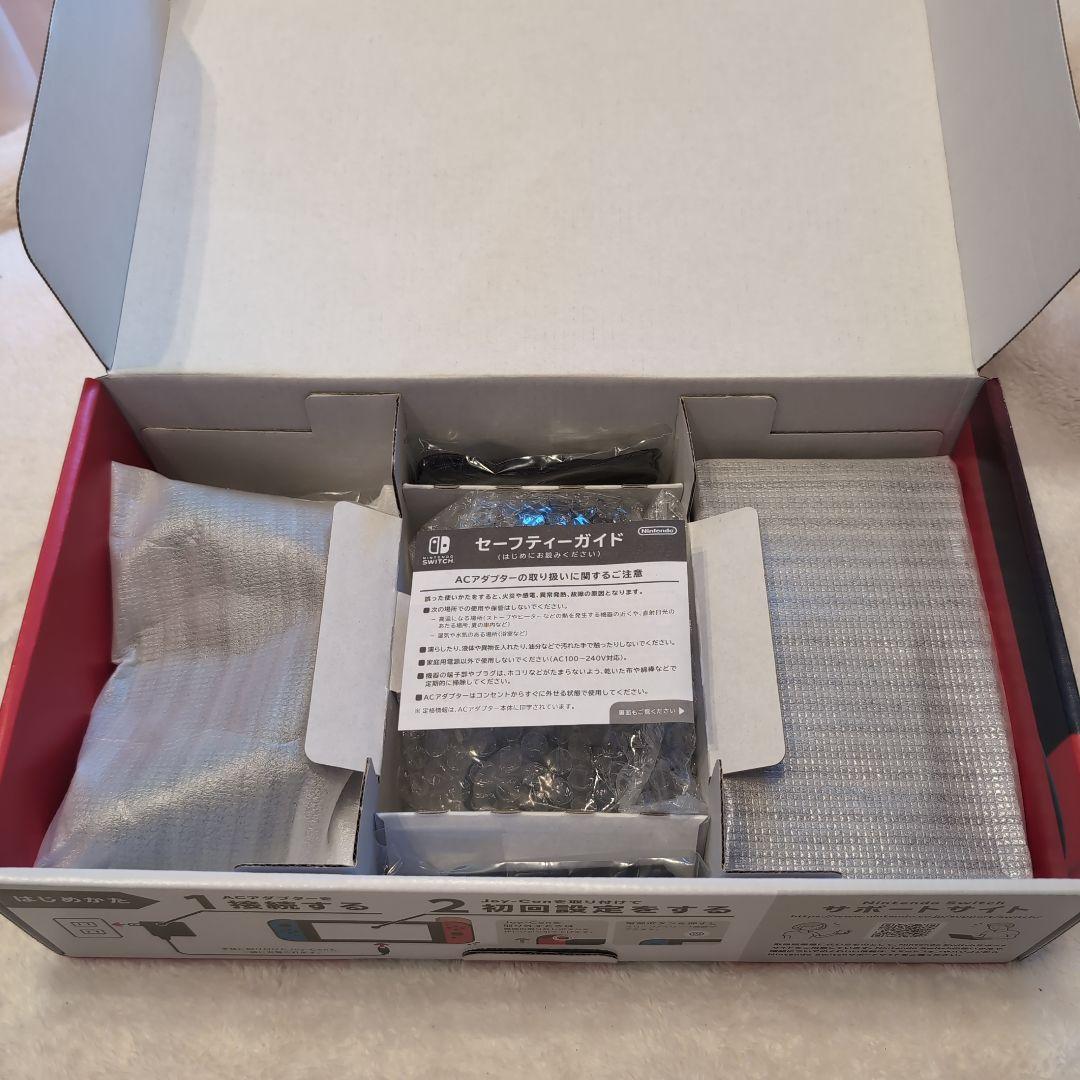 Nintendo Switch本体 /バッテリー持続版 付属品+ガラスフィルム