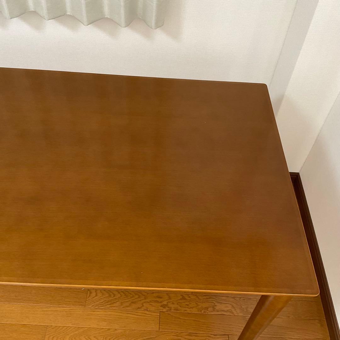 カリモク60+ ダイニングテーブル 1300