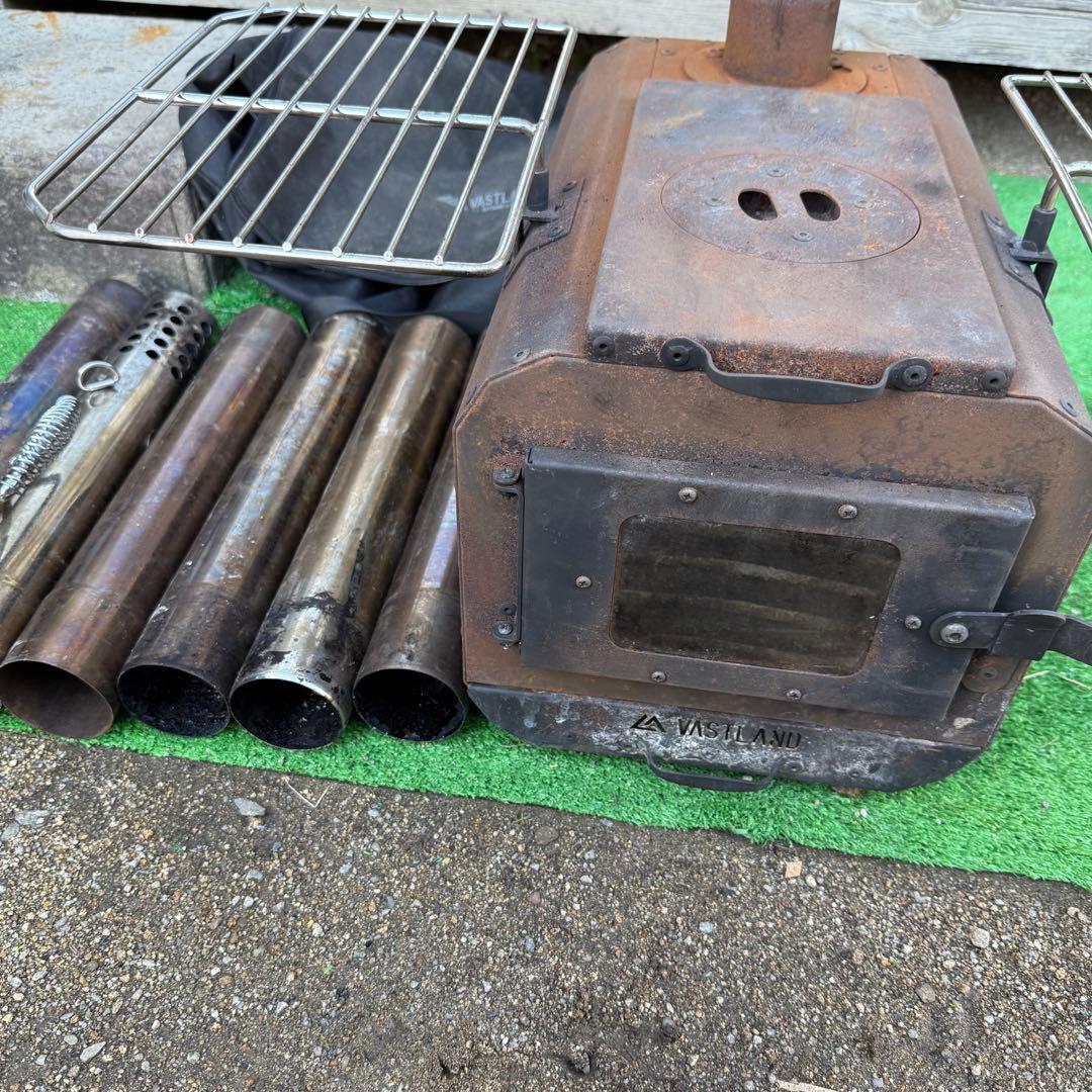 中古 VASTLAND ヴァストランド 薪ストーブ キャンプ 黒 ブラック