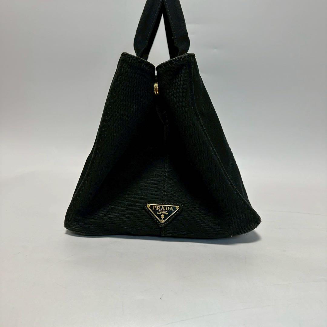 t94【美品】プラダ　カナパ　Lサイズ　ブラック　ハンド　トート　A4収納可.
