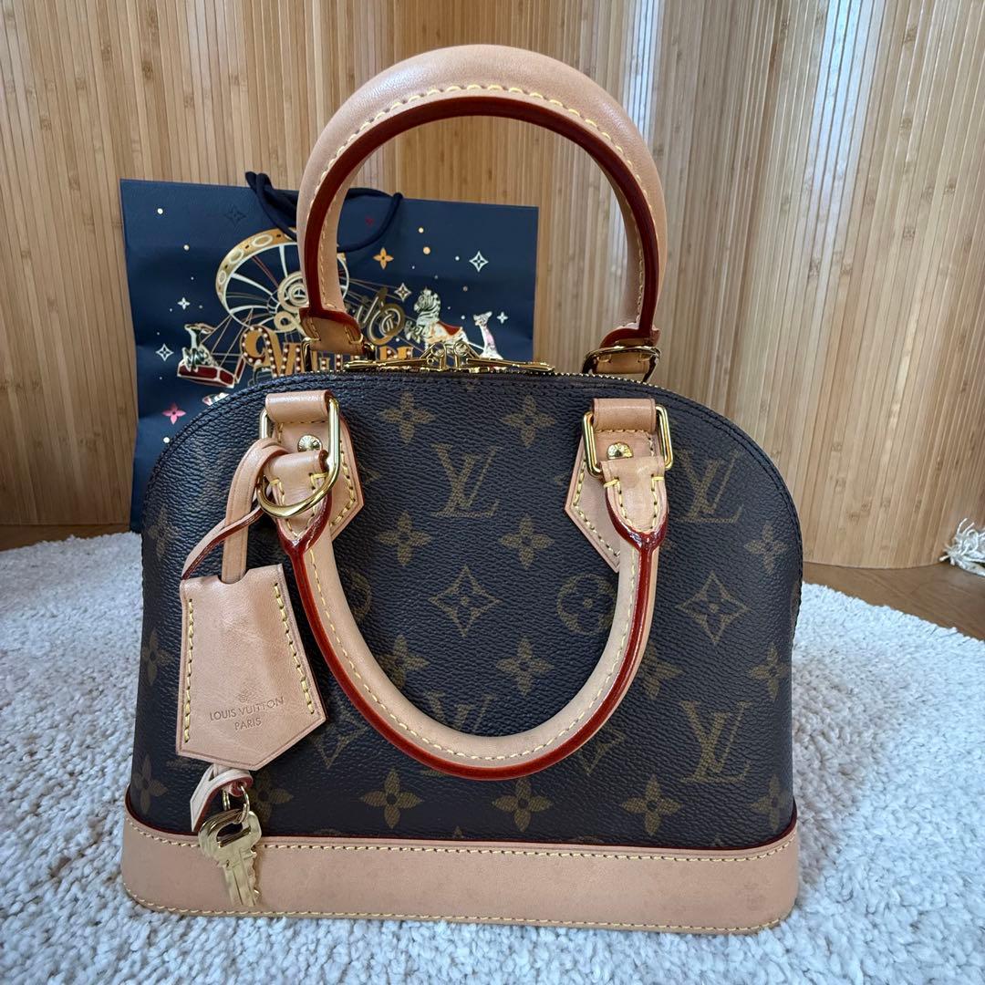 LOUIS VUITTON Alma BB (アルマBB)