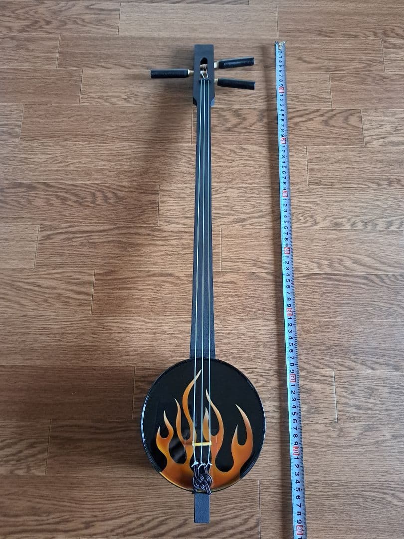 稀少】カンカラ三線 三線 エアーブラシアート ファイヤーパターン