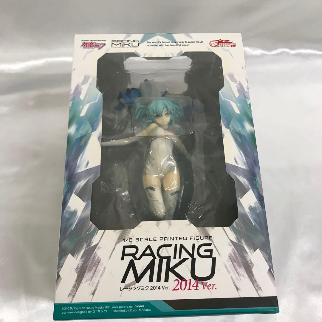 レーシングミク 2014 Ver. 「VOCALOID」 1/8 レーシングミク 2014 Ver. 1/8 完成品フィギュア[グッドスマイル