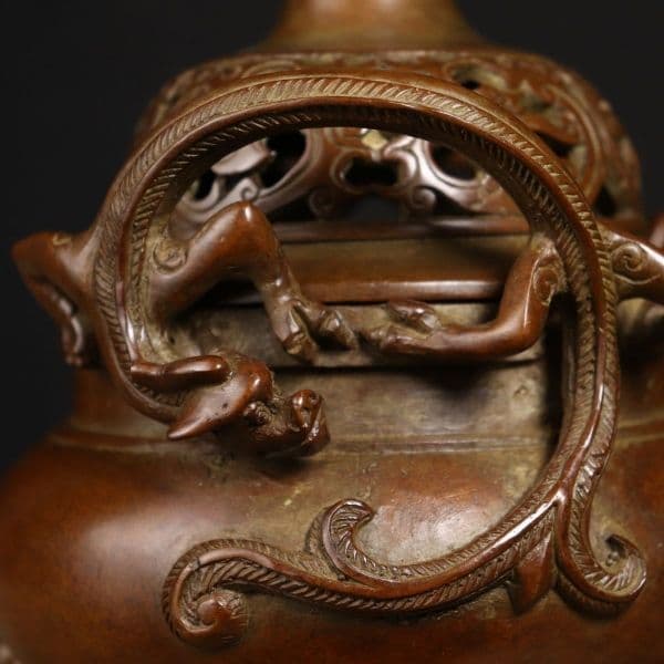 香炉 銅器 文房具 茶道具 重厚 極細工 工芸品 美術品 茶寵の置物 仏事