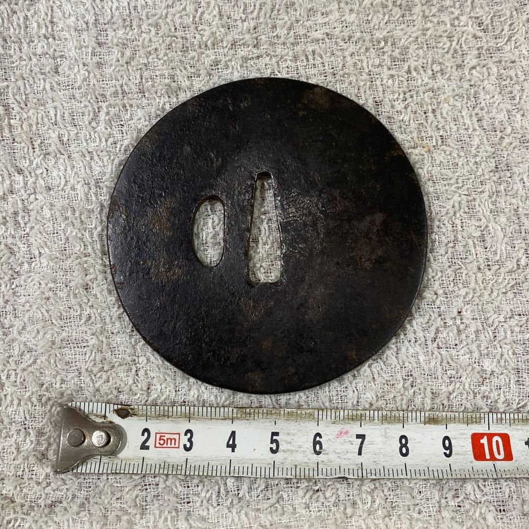 B-27 鍔　武具　刀装具　日本刀　装飾品　アンティーク　美術品　工芸品　鉄製