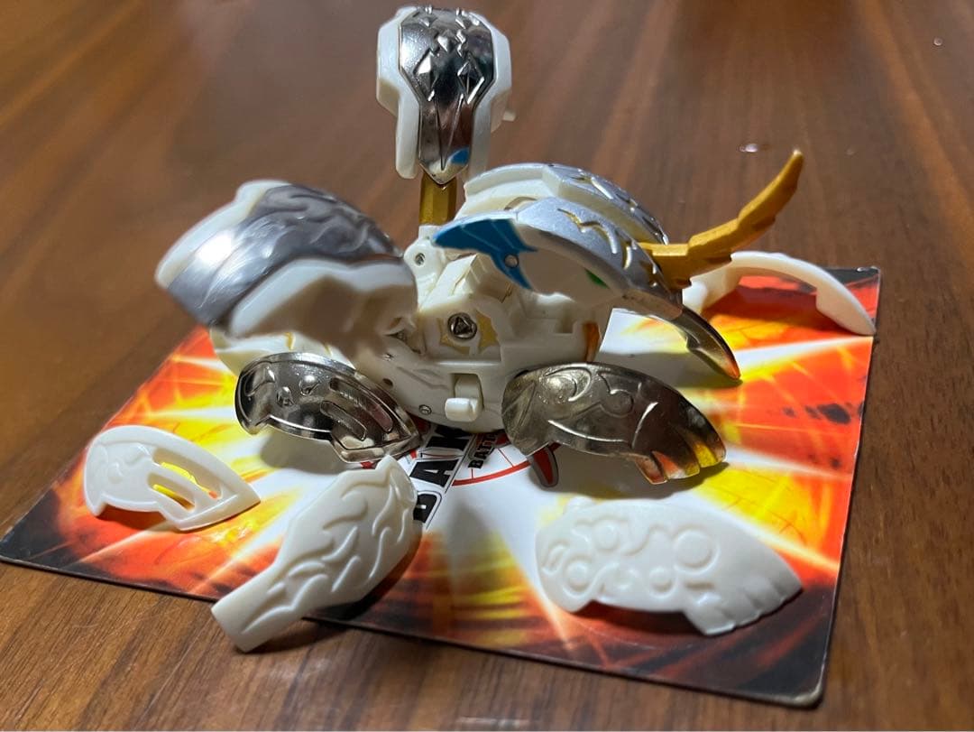 爆丸 統タヴァネル