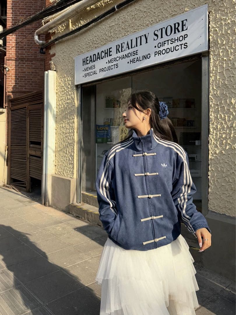 アディダス 中国限定 蛇年トラックジャケットネイビーSサイズ　2枚