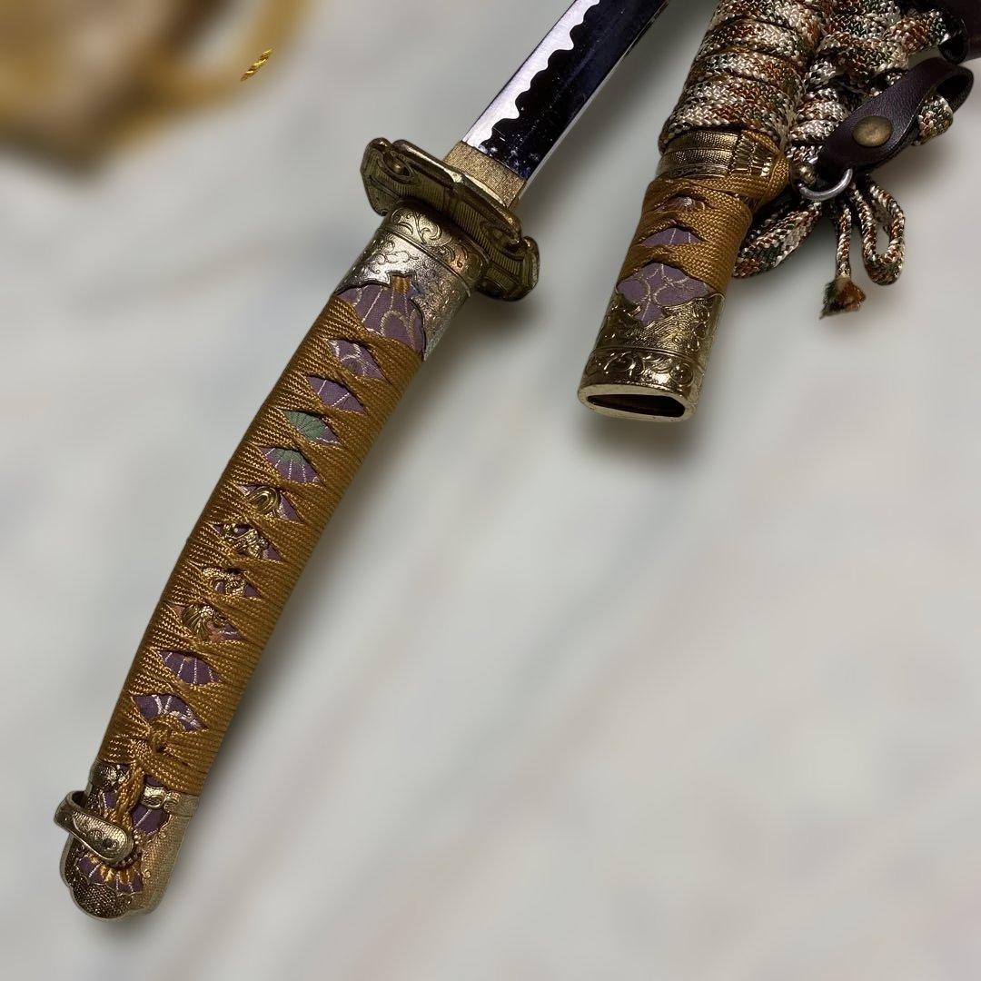 豪華版模造刀(刀袋付) 太刀造り 金茶柄 太刀型金鍔