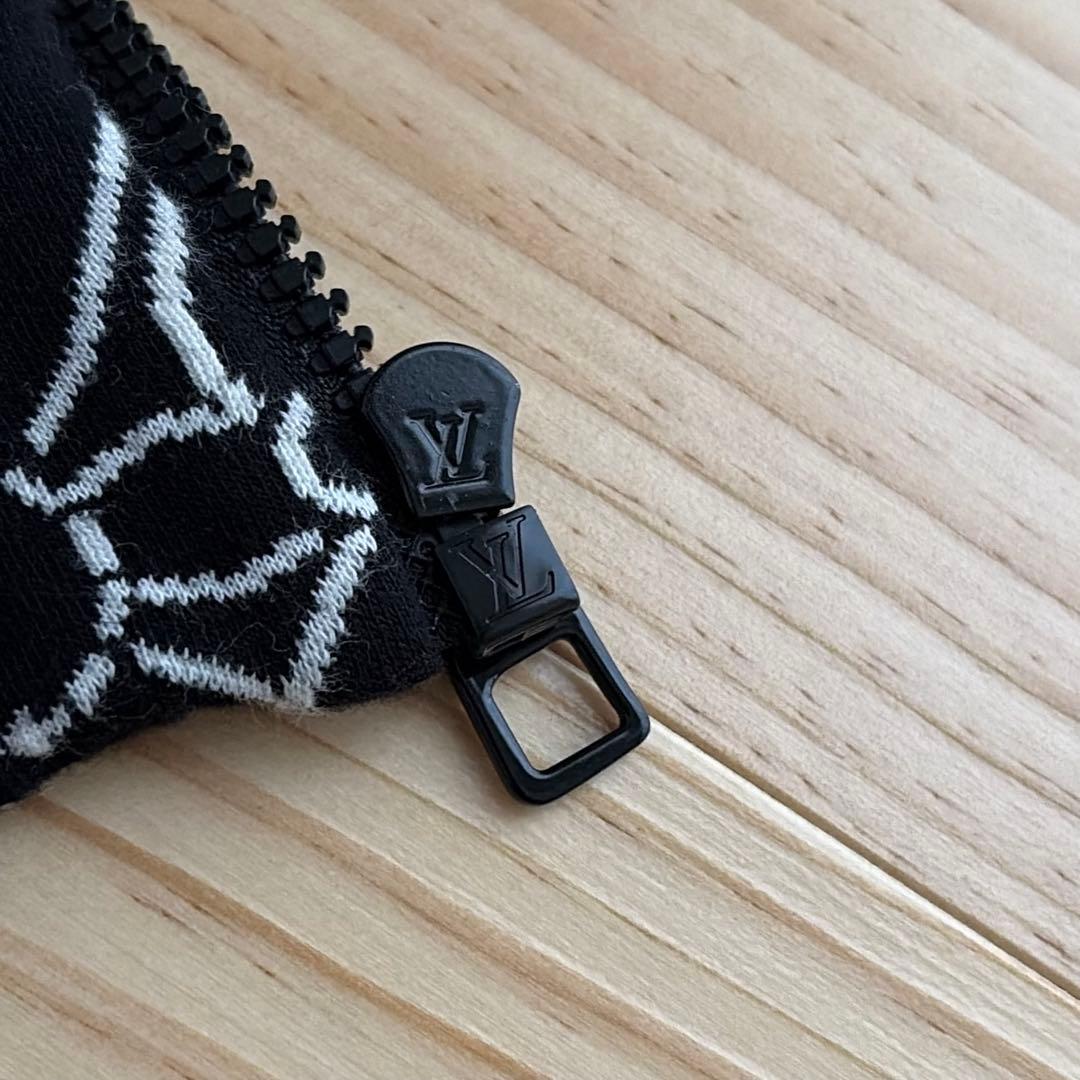 【極美品✨】ルイヴィトン NBA モノグラムフラワー キルテッド フーディ