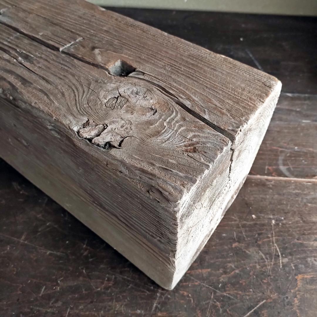 送料込み】【古材 ⑧ 角材・柱材 ホゾ穴 古道具 アンティーク オブジェ