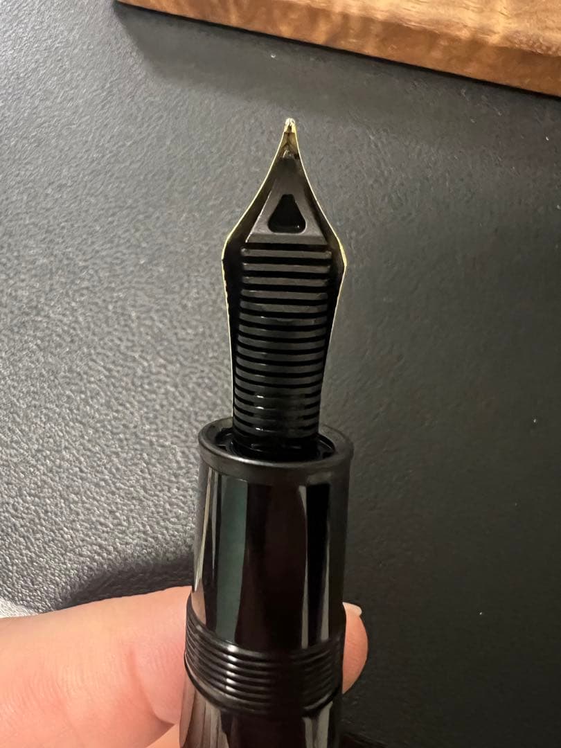 Montblanc 万年筆 & インク瓶 イヤホンセット