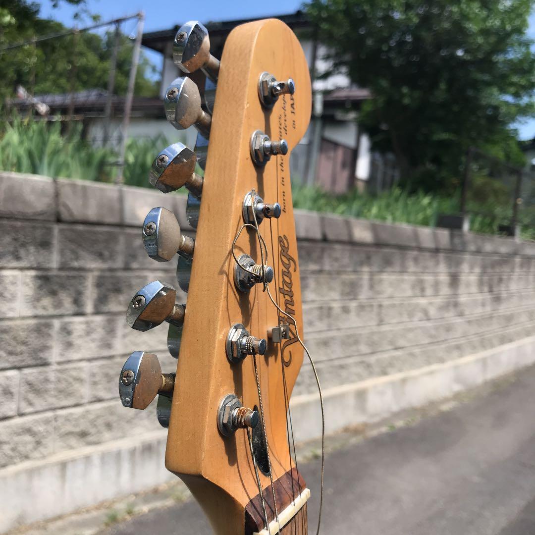 中古エレキギター Vintage born in the states