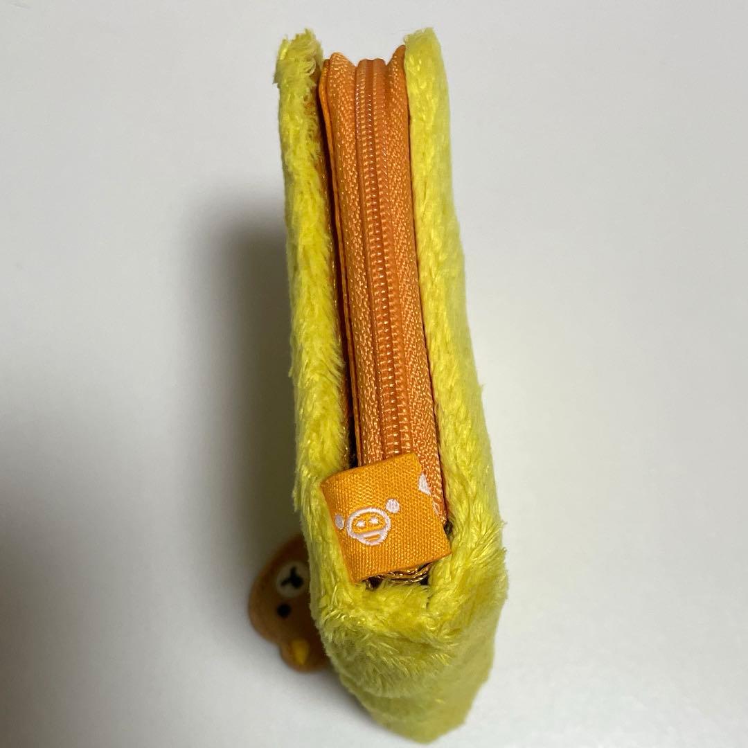 アヒルデザインのふわふわ財布　リラックマ