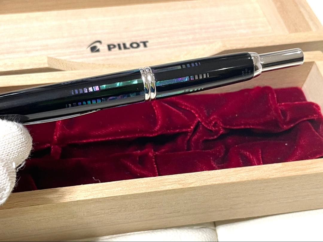 PILOT キャップレス螺鈿　水面　※難有