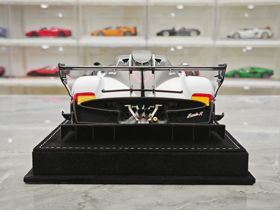 新発売入手困難 HH モデル 1/18 パガーニ Zonda R evoミニカー - メルカリ