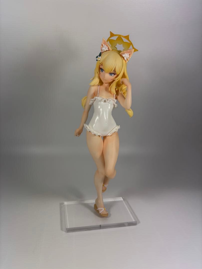 K*！様 ブルーアーカイブ　伊落マリー(水着)塗装済み完成品