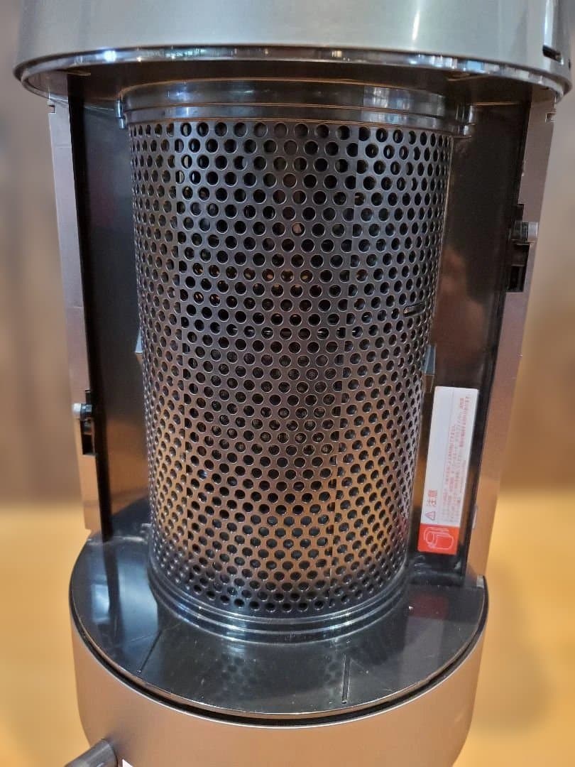 dyson　空気清浄機能付き扇風機　DP04