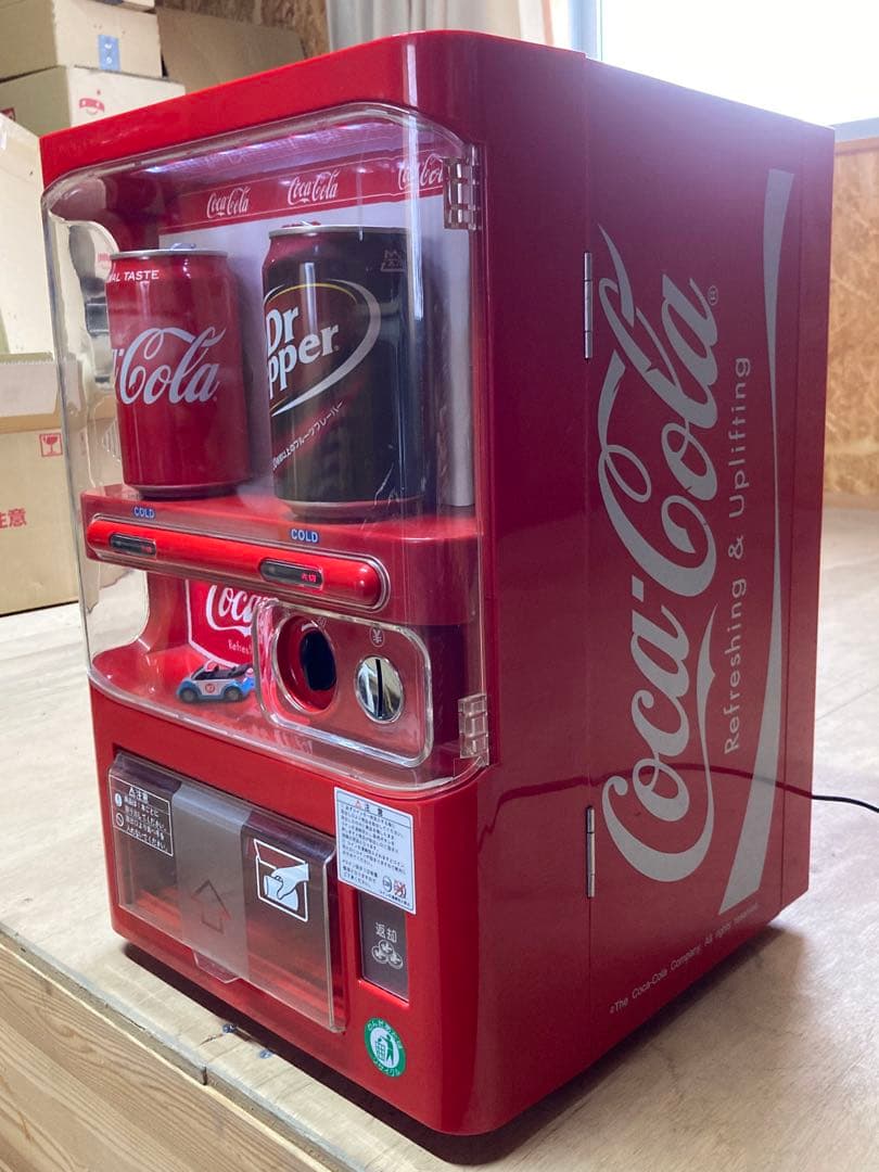 送料込み価格　激レア　希少　早い物勝ち‼︎ Coca-Cola 自動販売機型保冷庫
