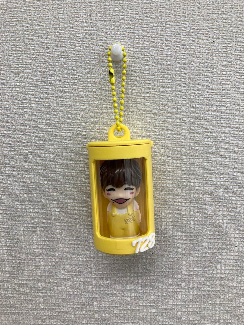 728付なにわ男子指人形専用ホルダー