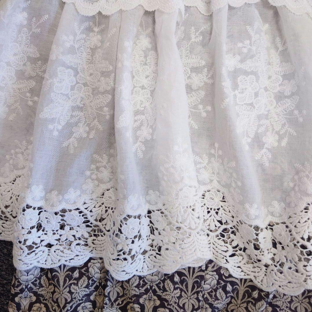 【お値下げ】３歳　フリルたっぷりレース被布エプロンとモリス調着物セット　七五三に