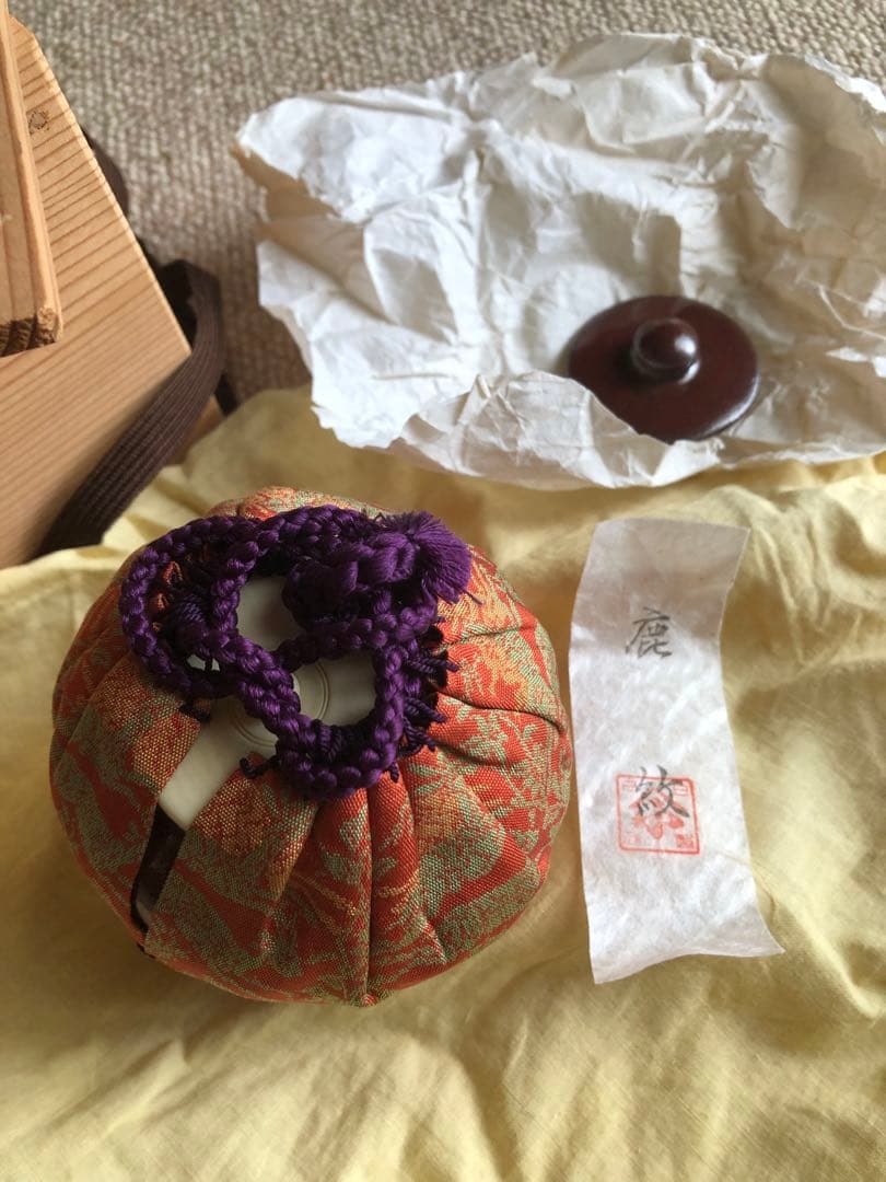 鉄砂 茶入 安東五 氏作 共箱入 替蓋付き