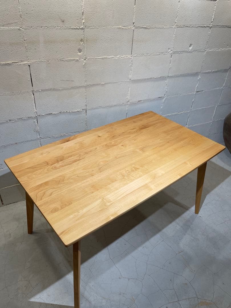 トム吉 美品　MOMO NATURAL モモナチュラル　ダイニングテーブル