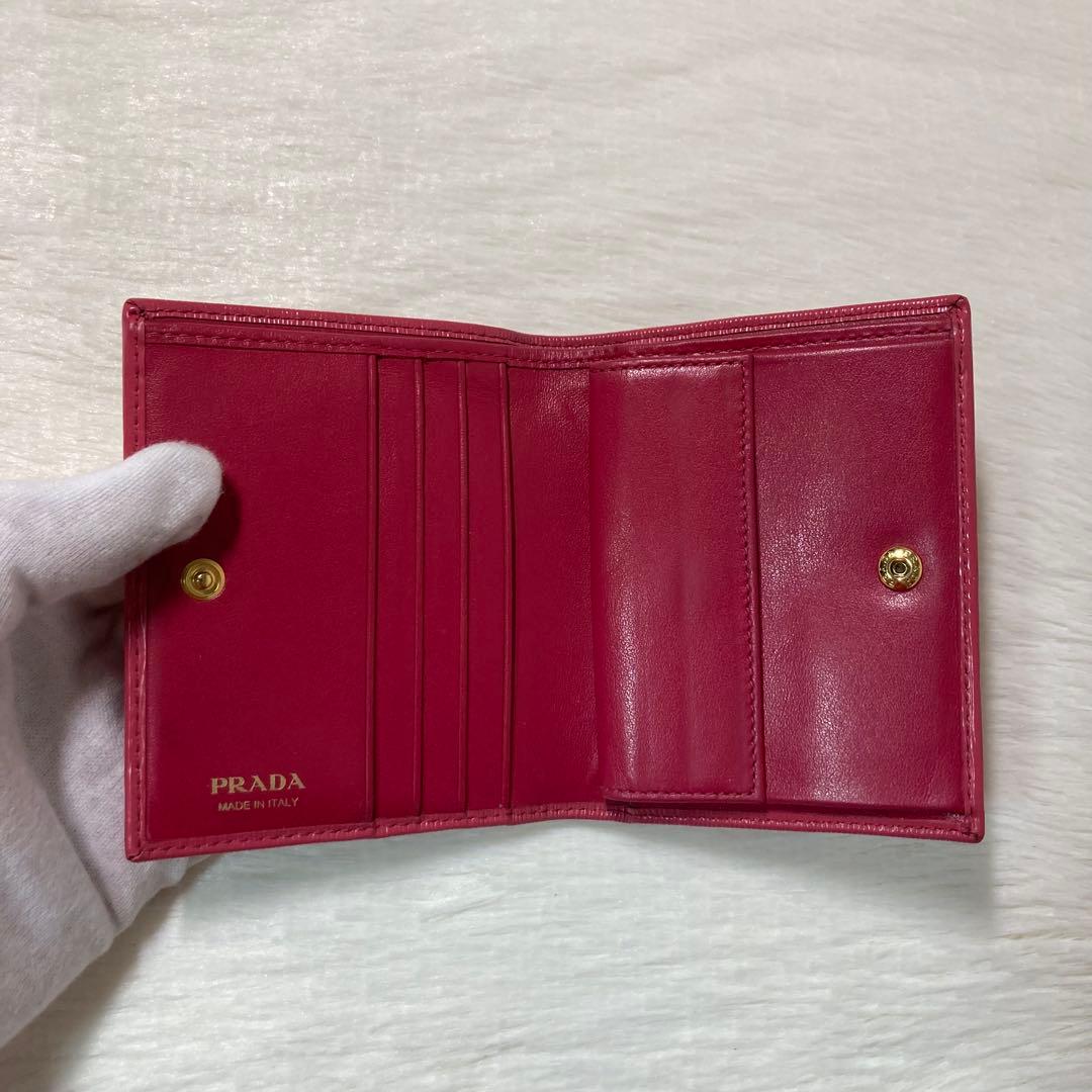最終値下げ　美品　PRADA プラダ　二つ折り　財布　ピンク　エピ　ミニ