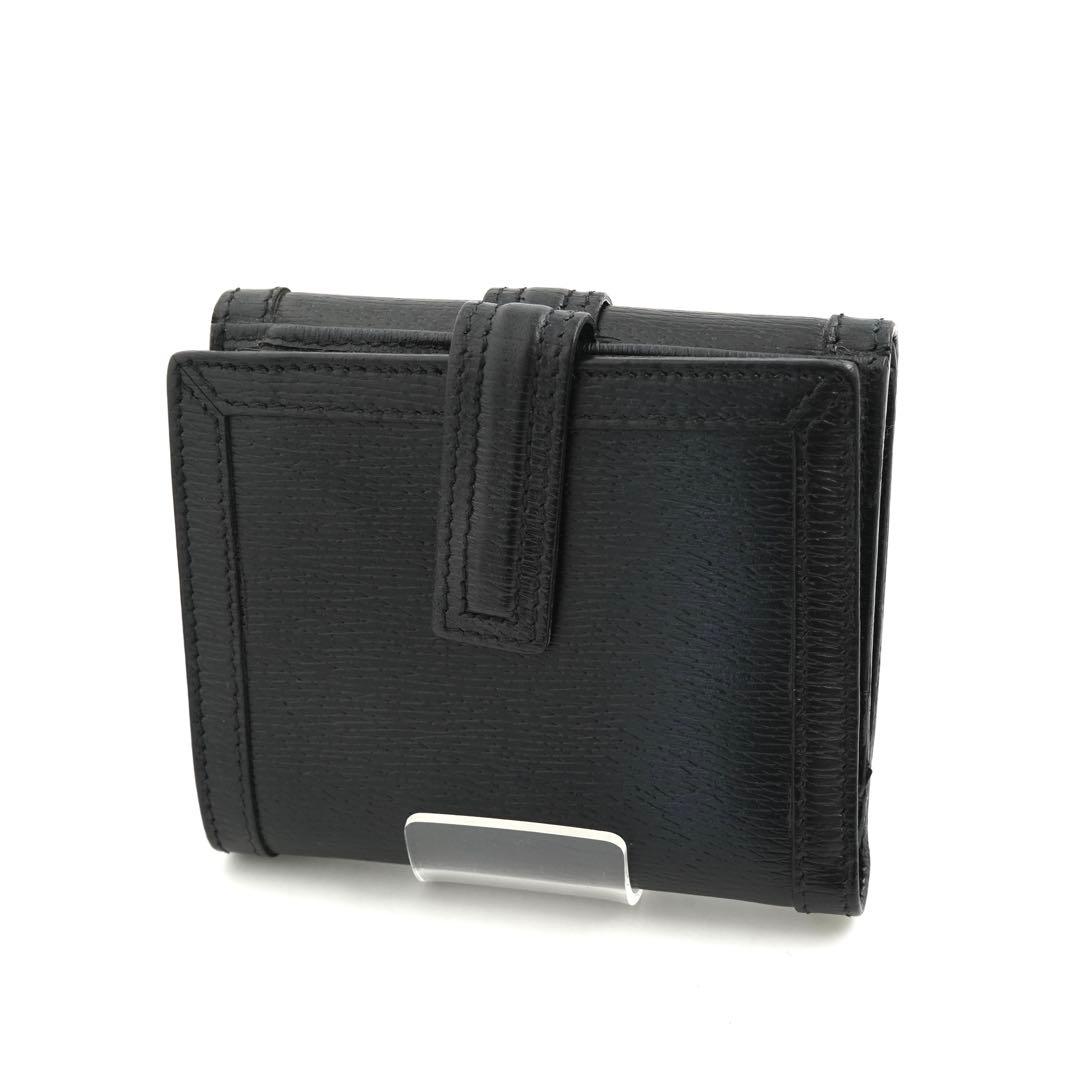 ✨未使用に近い✨ GUCCI ミニ財布 Gロゴ エンボスロゴ 二つ折り 黒色