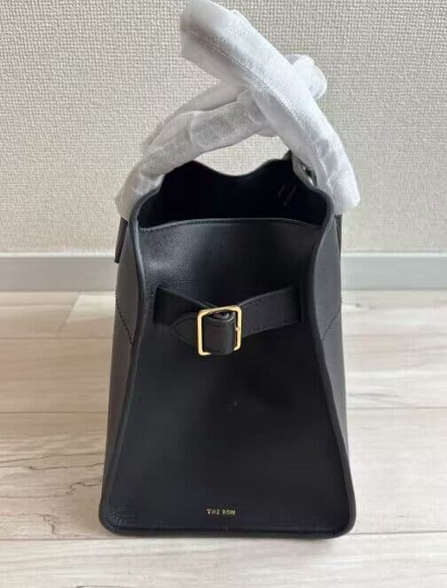 THE ROW クラシック ブラック レザーハンドバッグンドバッグ
