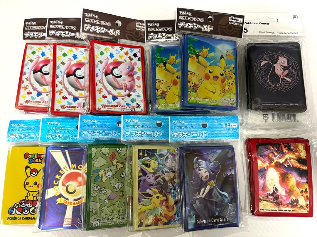 ポケモンカード　引退品　まとめ売り　ピカチュウ　スリーブ　RR300枚以上