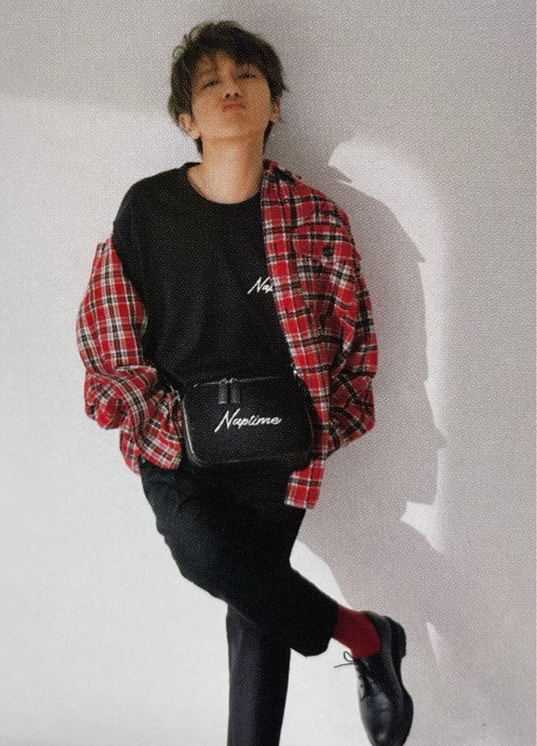 ナップタイム naptime. Nissy 西島隆弘 チェック レッド ベージュ